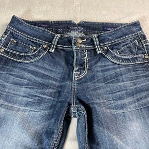 Vigoss Embellished The Dublin Capri Jeans Size 9/10 Mid Rise Dark Wash